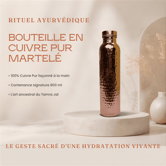 Bouteille en Cuivre Pur Martelé (800ml) — Rituel d’Hydratation Ayurvédique & Bien-Être Holistique - MoonRose